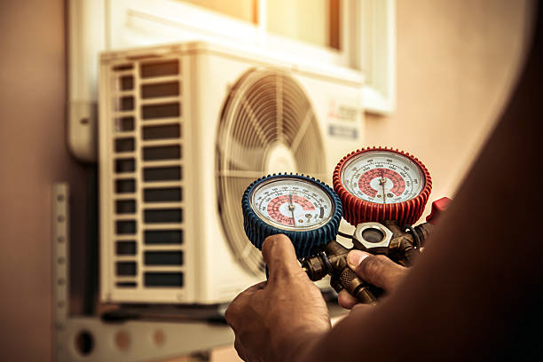Professional Air Conditioning Service technician working in Maryland Line, MD